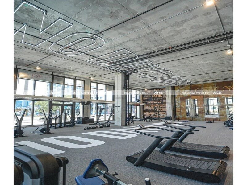 Choosing the best padded gym turf for fitness facilities
